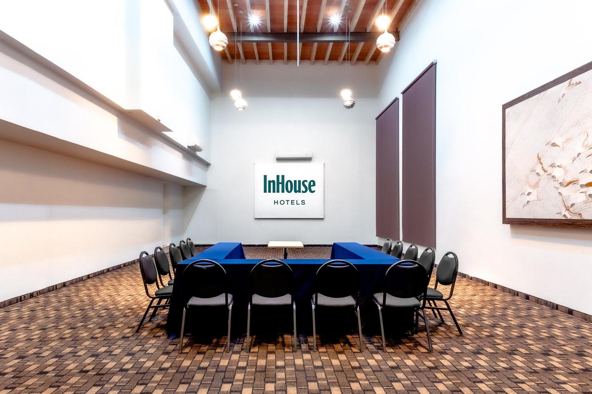 Inhouse Leon Ξενοδοχείο Εξωτερικό φωτογραφία